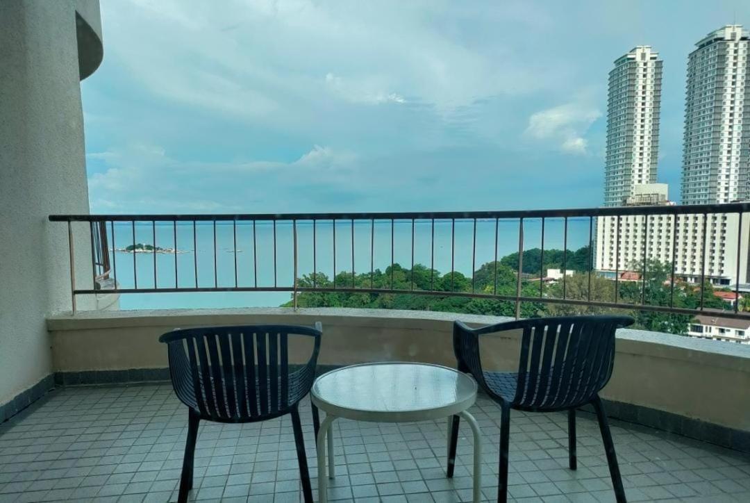 17 Jazz Sweet Beachfront Resort Tanjung Bungah  Exterior foto