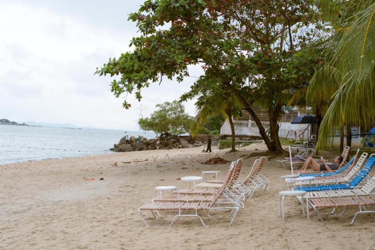 17 Jazz Sweet Beachfront Resort Tanjung Bungah  Exterior foto