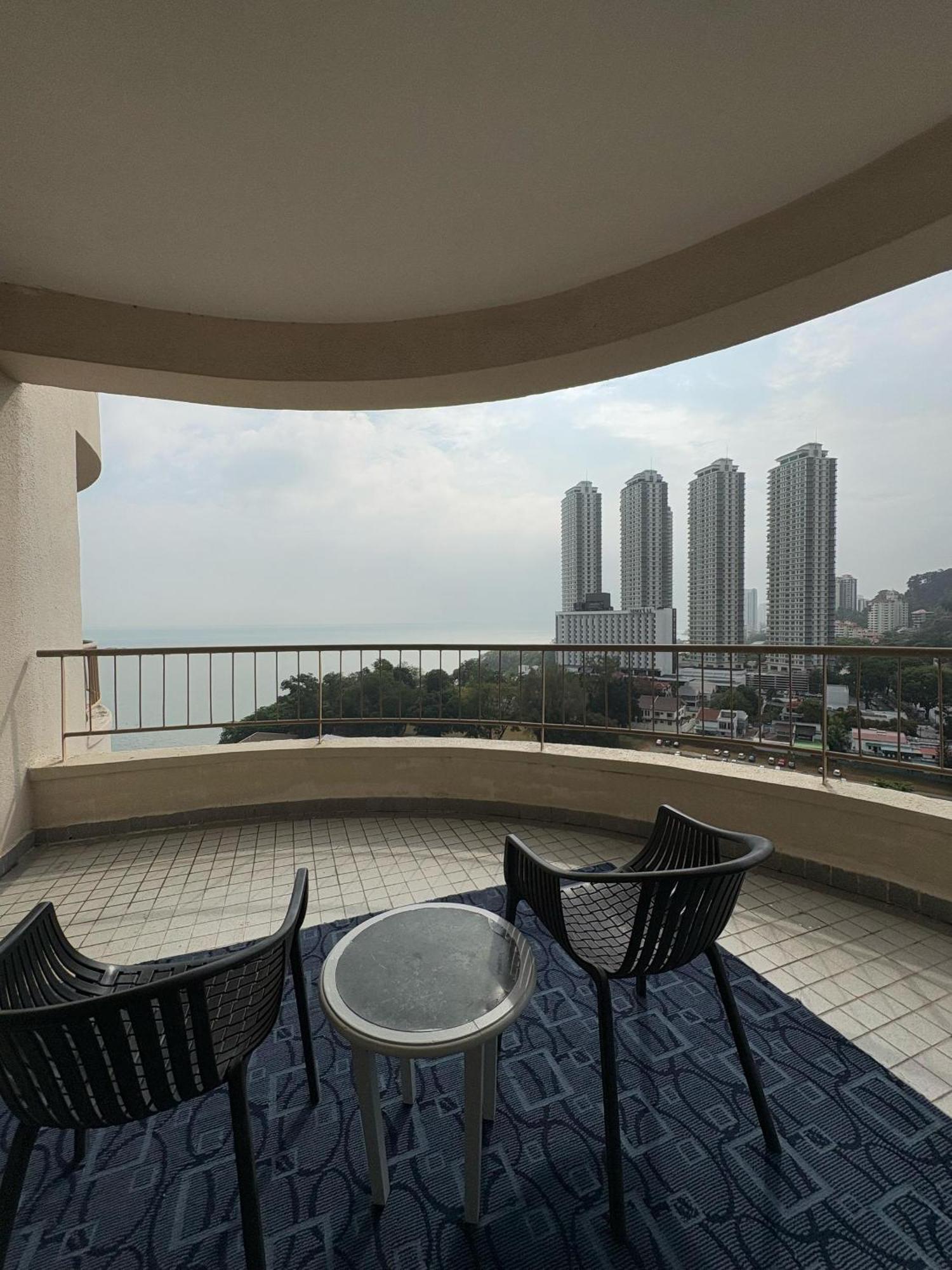 17 Jazz Sweet Beachfront Resort Tanjung Bungah  Exterior foto